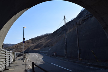 トンネル／山形県庄内地方の道路で、トンネルを撮影した写真です。