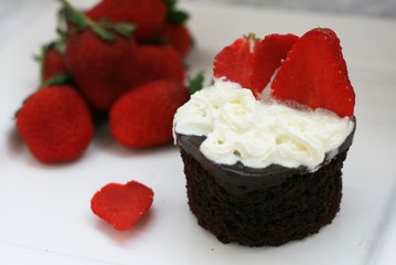 Chocolate cupcake with strawberries