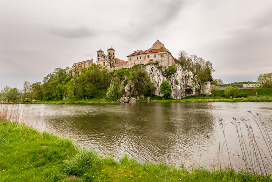 Fototapeta Tyniec wiosną