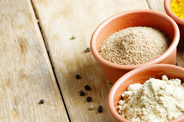 Paprika, mustard, coriander and turmeric spices