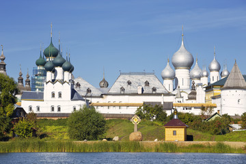 Fototapeta na wymiar Panorama Kremlin of Rostov the Great, view from the lake Nero, Russia