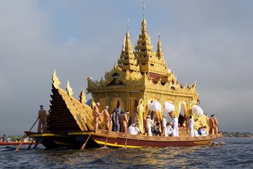 Karaweik Barge at Pagoda Festival on Inle Lake, Myanmar