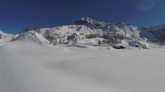 Video 4k - Valmalenco (IT) - Ciaspolata in neve fresca