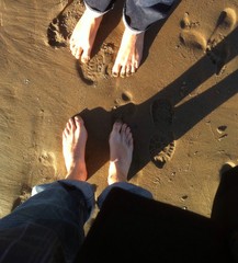 Pieds sur le sable