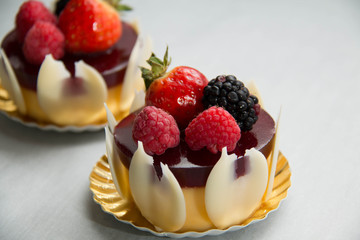 Blueberry cheese cake on top fresh berry