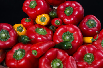 pile of red peppers 