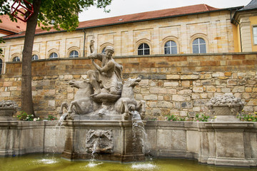 Fototapeta na wymiar Wittelsbacher-Brunnen an der Schlosskirche in Bayreuth, Oberfranken
