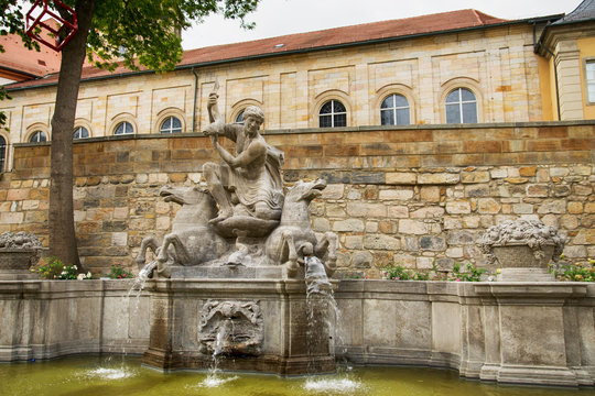 Wittelsbacher-Brunnen an der Schlosskirche in Bayreuth, Oberfranken