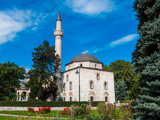 Fototapeta na wymiar Mosque in Sarajevo, Bosnia and Herzegovina