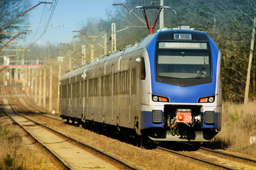  Train © Tomasz Warszewski