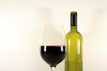 Ein Glas Rotwein