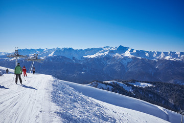 Fototapeta na wymiar Winter mountains panorama with ski slopes. 