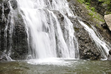 Fototapeta premium 丹沢山地 雷滝