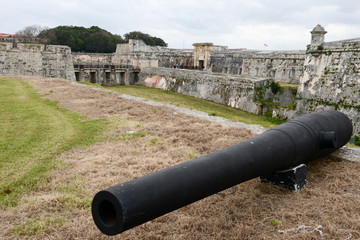 Fototapeta na wymiar La Cabana fortress at Havana