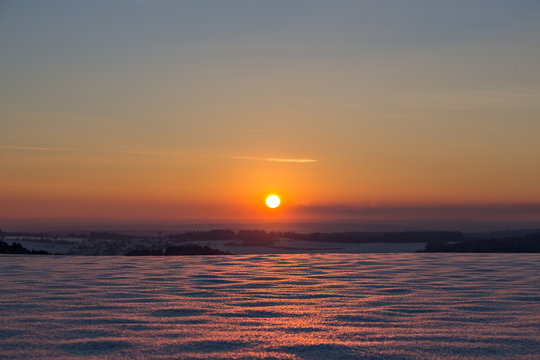 Sonnenuntergang im Winter © marcelheinzmann