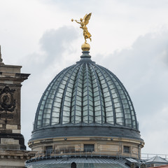 Fototapeta na wymiar Kuppel - Architecture Detail Dresden