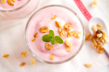 strawberry yogurt with granola