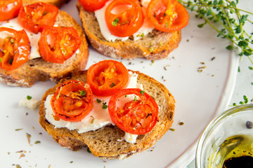 bruschetta with roasted tomatoes