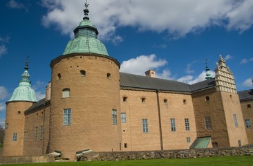 CASTLE OF KALMAR, SWEDEN - MAY 8, 2015: Kalmar Slott (Castle) in Kalmar, Sweden, May, 2015 © raimund14