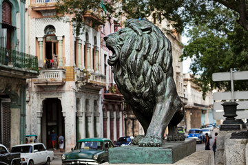 Cuba, La Habana, Paseo de Martí (Prado)