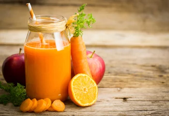 Deurstickers Carrot juice © pilipphoto