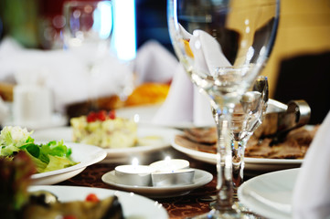 Serving banquet table