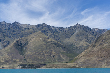 Fototapeta na wymiar lake wakatipu mountain