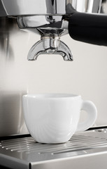 Espresso machine brewing