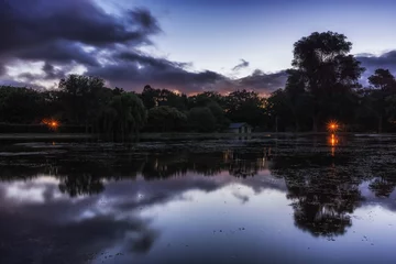 Foto op Plexiglas victoria lake reflection © aaron90311