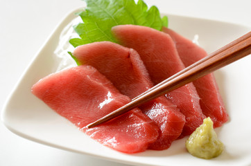 中トロの刺身