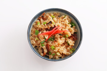 沖縄伝統料理のジューシー 