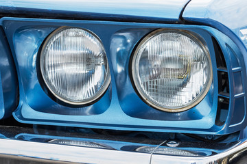 Fototapeta premium 古い車のヘッドライト Head lamp of the nostalgic car