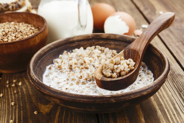Buckwheat porridge with milk