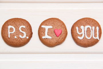 round gingerbread with the inscription