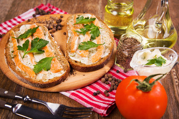 sandwich with red fish