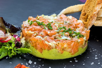 Smoked salmon tartar.