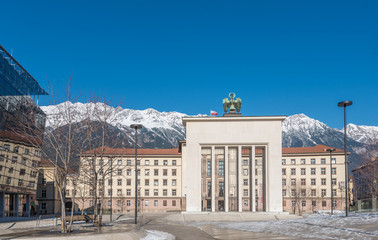 Innsbruck, Landhausplatz mit Befreiungsdenkmal