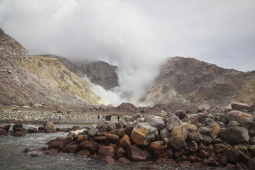 Dampf und Schwefel auf White Island Neuseeland