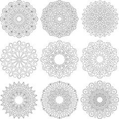 Набор цветных круглых орнаментов. Мандала, кружево, орнамент.