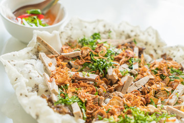Vietnamese pizza