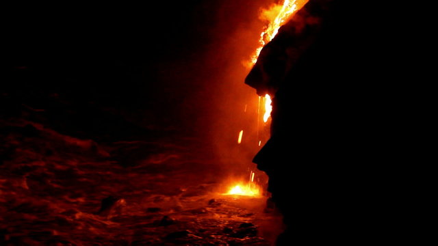Hawaii, Kalapana, USA: Lava flow into the sea during the night