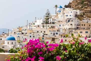 Naklejka premium Wonderful view of City buildings in Ios Island, Greece