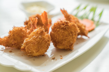 fried shrimp with cheese