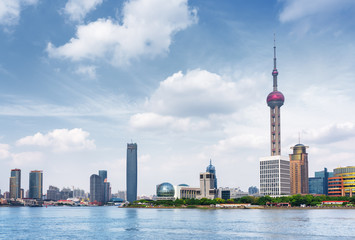 Fototapeta premium Scenic view of the Pudong New Area (Lujiazui) in Shanghai, China