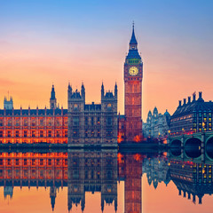 Fototapeta na wymiar Big Ben and Houses of parliament at dusk in London