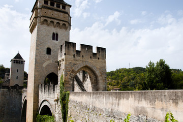 Fototapeta na wymiar Valentre Bridge - Cahors - France