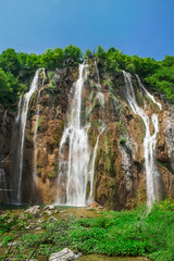 Fototapeta premium The Great waterfall in National park Plitvice lakes - the highest waterfall in Croatia.