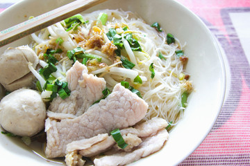 Noodle water pork and meatballs