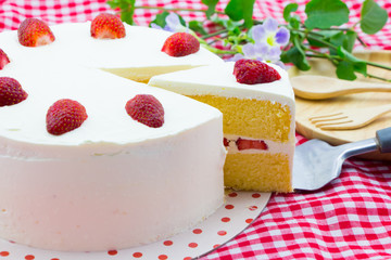 Strawberry cake 