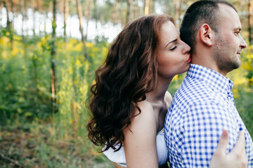 Obraz premium Young couple in love